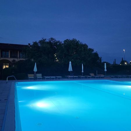 Dolce Blu Sirmione Leilighet Rivoltella del Garda Eksteriør bilde