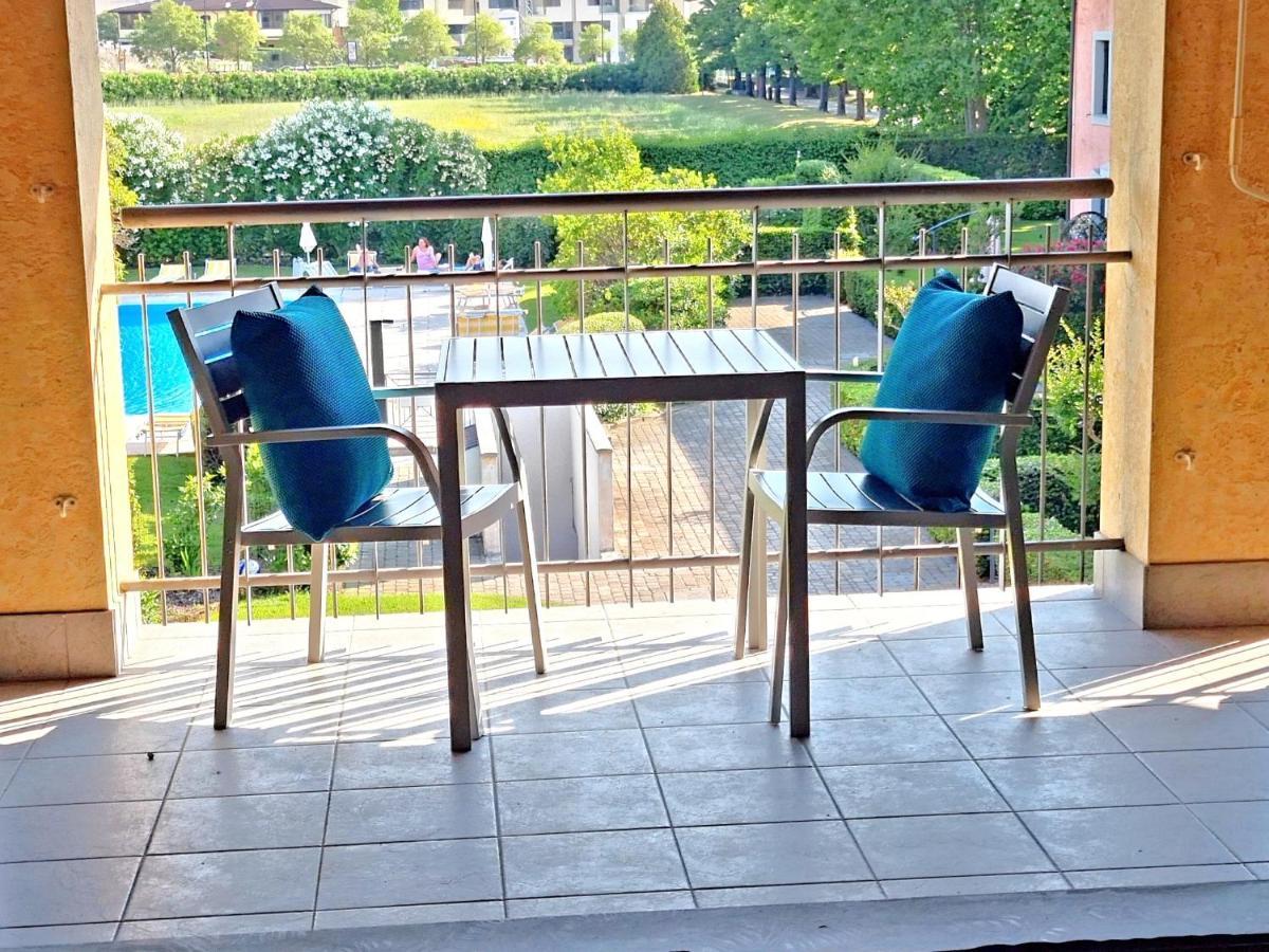 Dolce Blu Sirmione Leilighet Rivoltella del Garda Eksteriør bilde