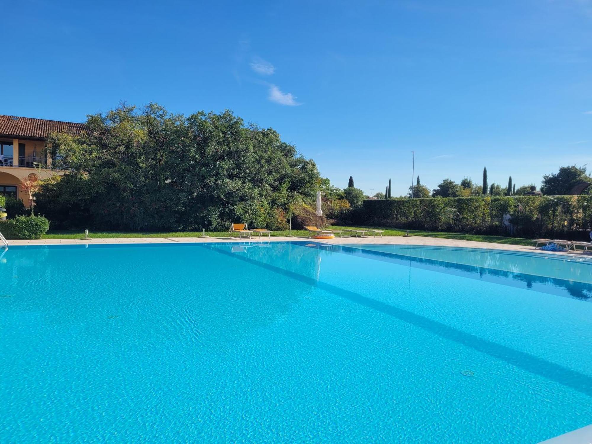 Dolce Blu Sirmione Leilighet Rivoltella del Garda Eksteriør bilde